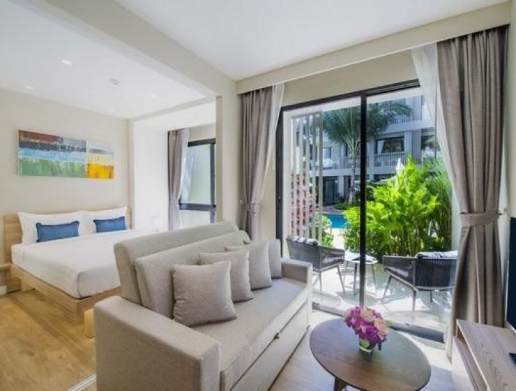 GRAND DELUXE SUITE POOL TERRACE