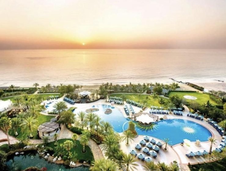 Le Meridien Al Agah Beach Resort